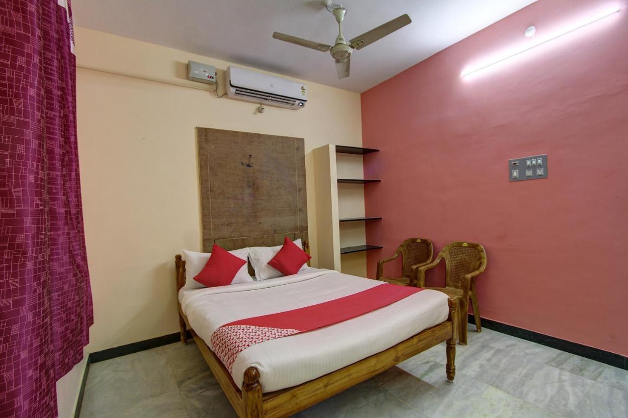 OYO 38664 Rt Residency Golden Rock Exterior foto